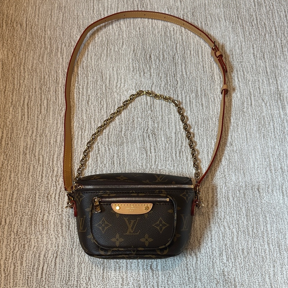 Louis Vuitton mini Bumbag